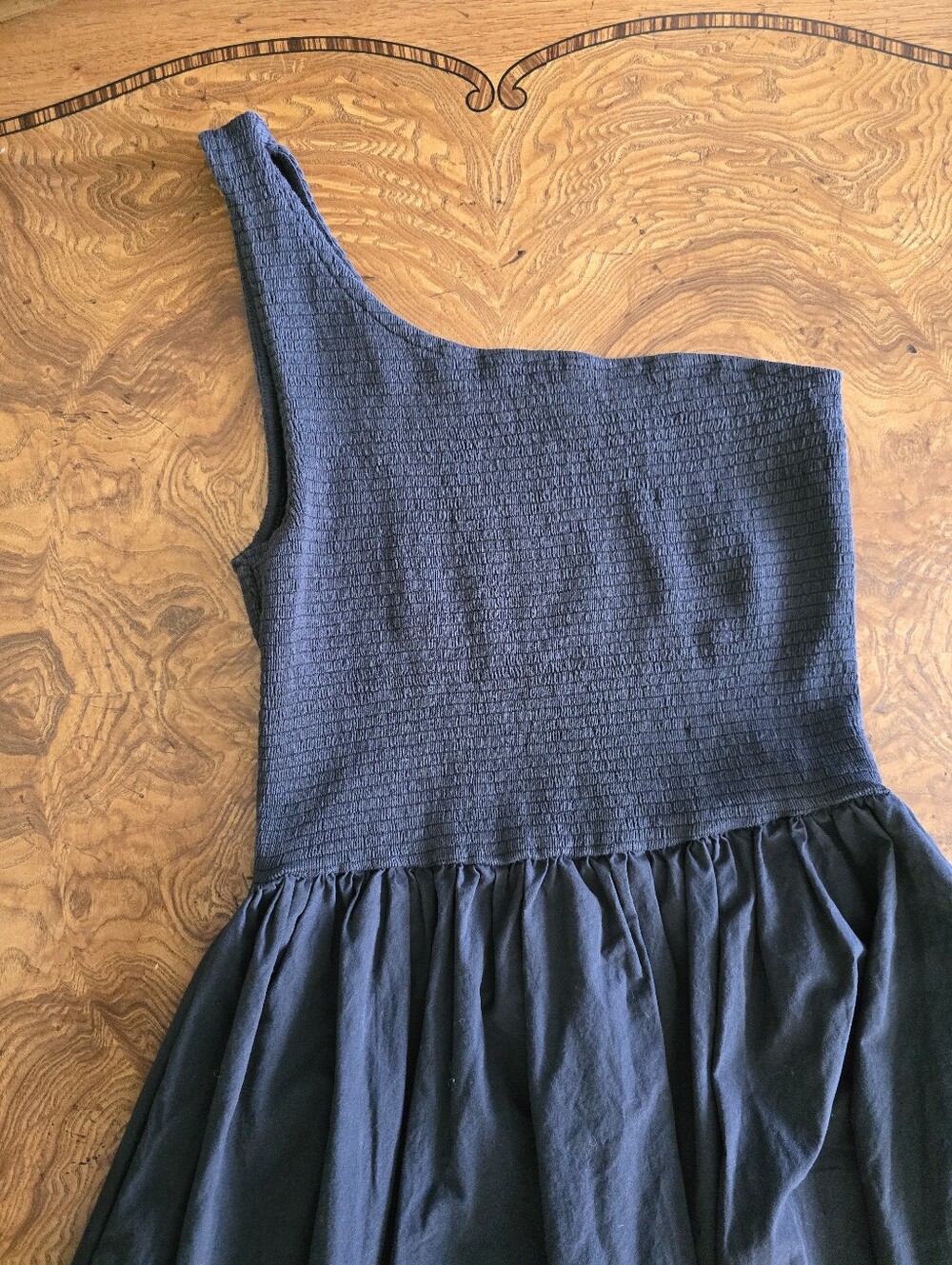 Nation LTD One Shoulder Smocked Pima Cotton Midi Dress Black Womens Size XS - Picture 3 of 8